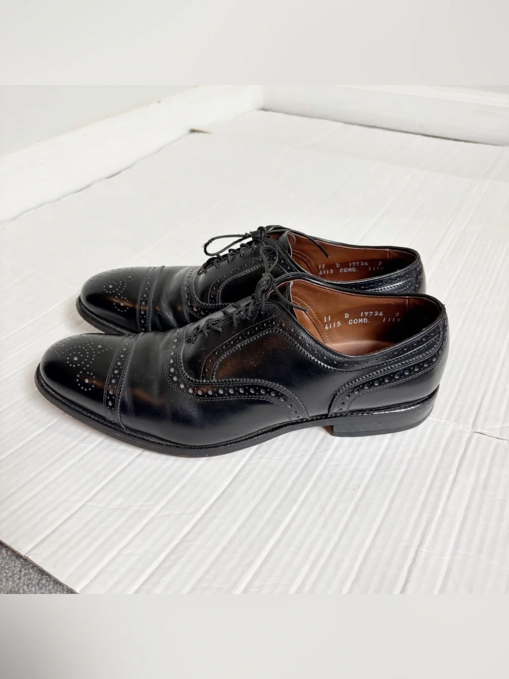 Allen Edmonds Strand Cap-toe Oxford Dress Shoes Size 11D Black Leather Brogue